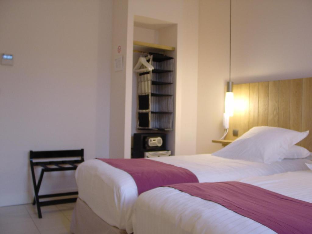 L'Armateur Hotel Moissac Bilik gambar